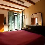 Apartment Niv