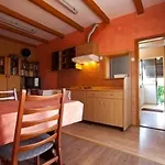 Apartment Niv