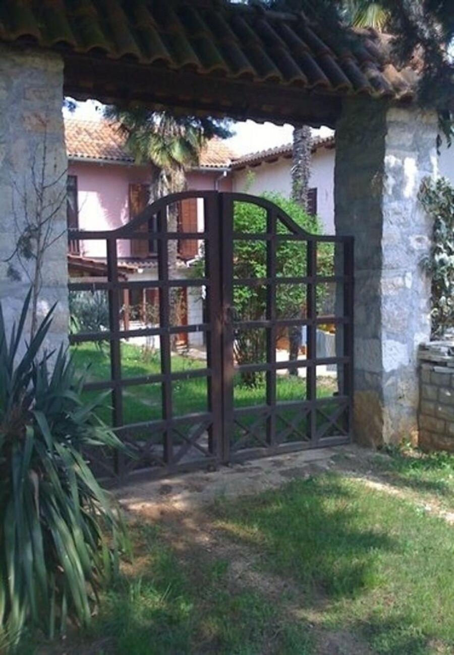 Niv Apartmán *